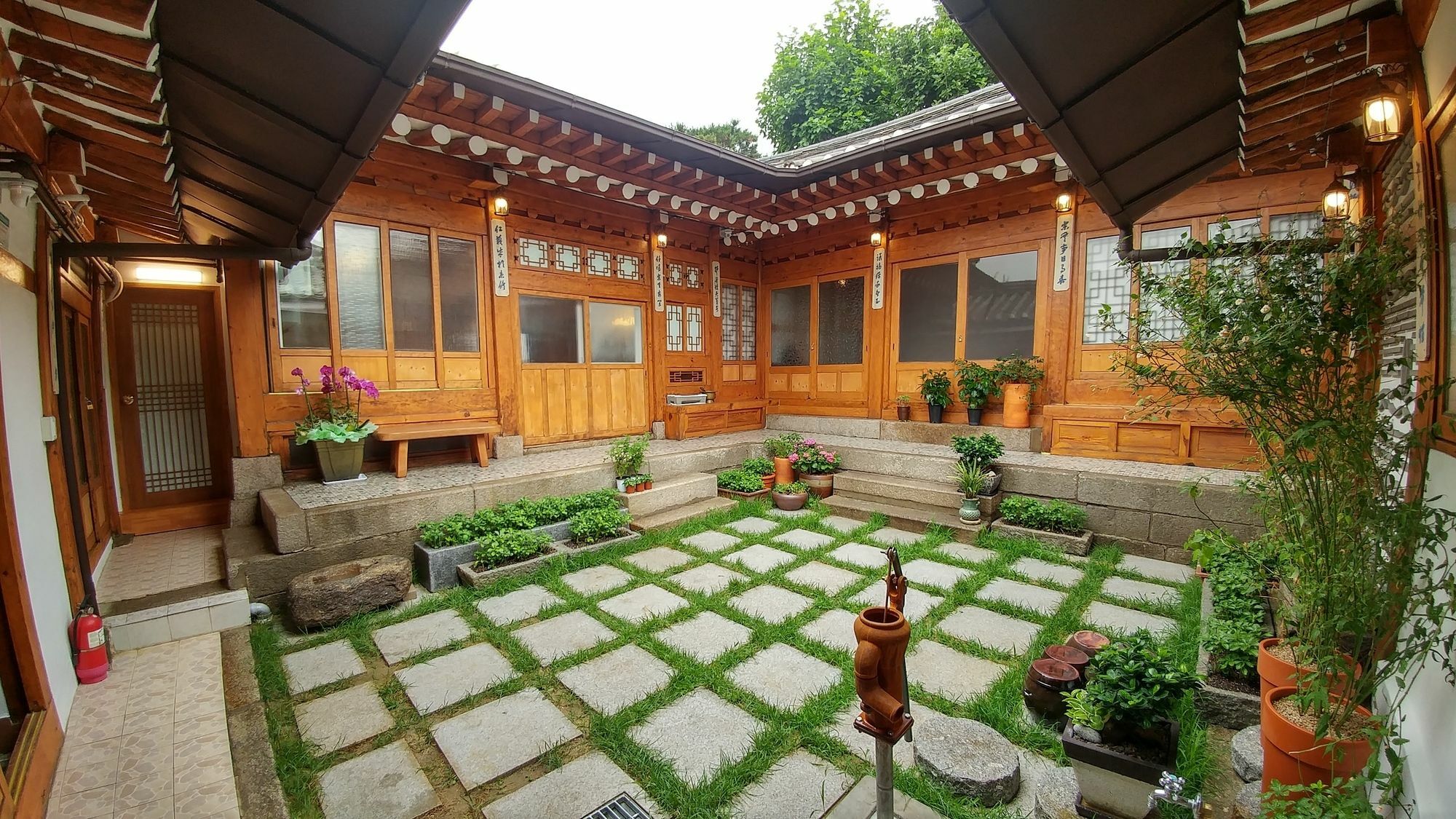 Bukchon Hyosunjae Guesthouse Seúl Exterior foto